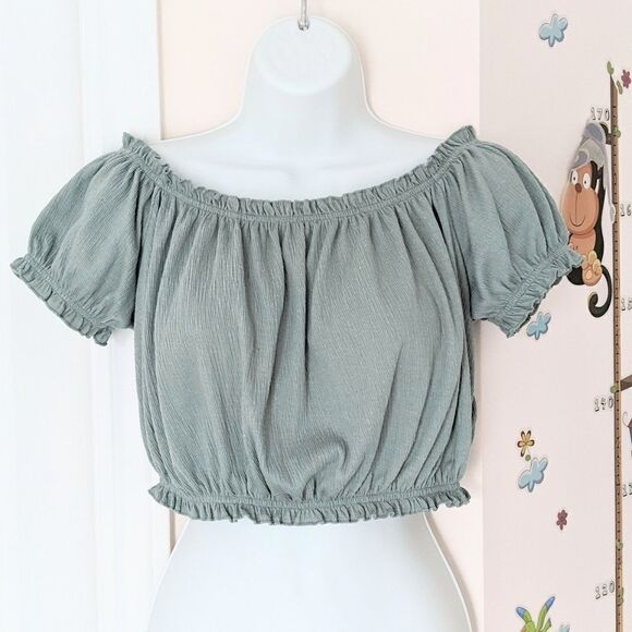H&M Sage green puff sleeve crop top textured size Medium @F1 - Picture 6 of 10
